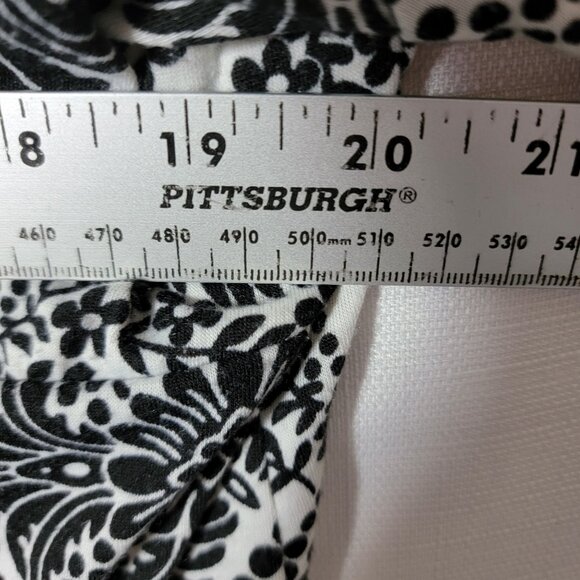 CATO Womens Tunic Top Lace Accented Bell Sleeves Size18/20W Black & White Y2K - Picture 6 of 13